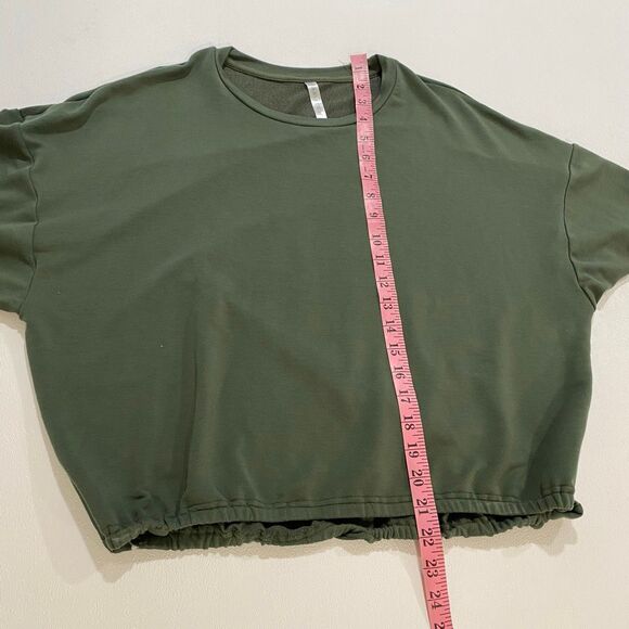 Fabletics Women’s Long Sleeve Top Medium – Olive Green Slouchy Cinched Hem Pullo - Picture 6 of 7